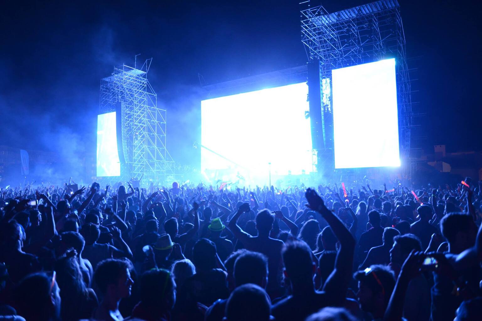 Événement Electrobeach Music Festival 2015 au Port-Barcarès en partenariat avec Trance In France, avec la participation d’Armin van Buuren parmi les artistes invités.