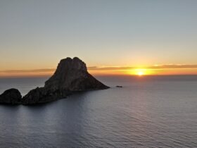 Image capturée à Ibiza, berceau du son Balearic Trance.