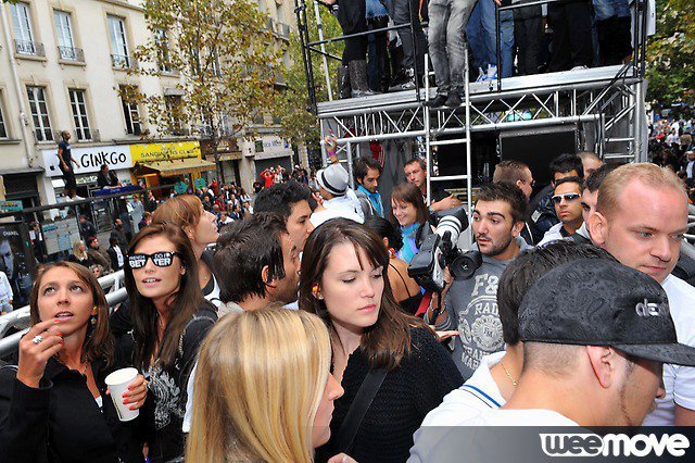 Événement Techno Parade 2010 à Paris avec le char Don't Tell My Tailor x Trance In France