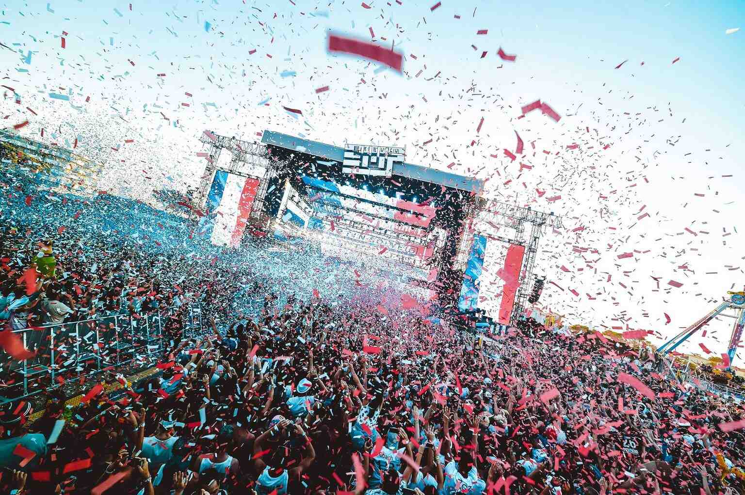 Événement Electrobeach Music Festival 2017 au Port-Barcarès en partenariat avec Trance In France, avec la présence d’Armin van Buuren dans la programmation.