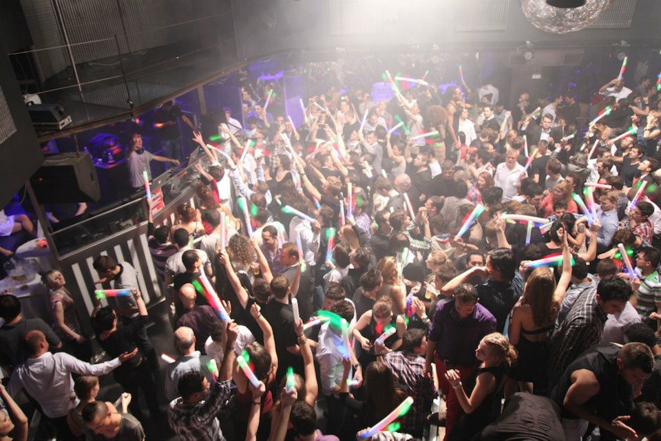Concert de Paul van Dyk au Queen Club à Paris le 28-10-2011 en partenariat avec Trance In France lors de sa tournée 'Evolution'