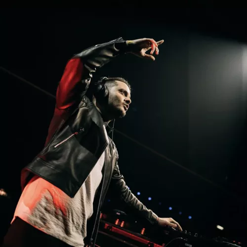 Portrait live d’AVIRA, DJ et producteur canadien de Trance