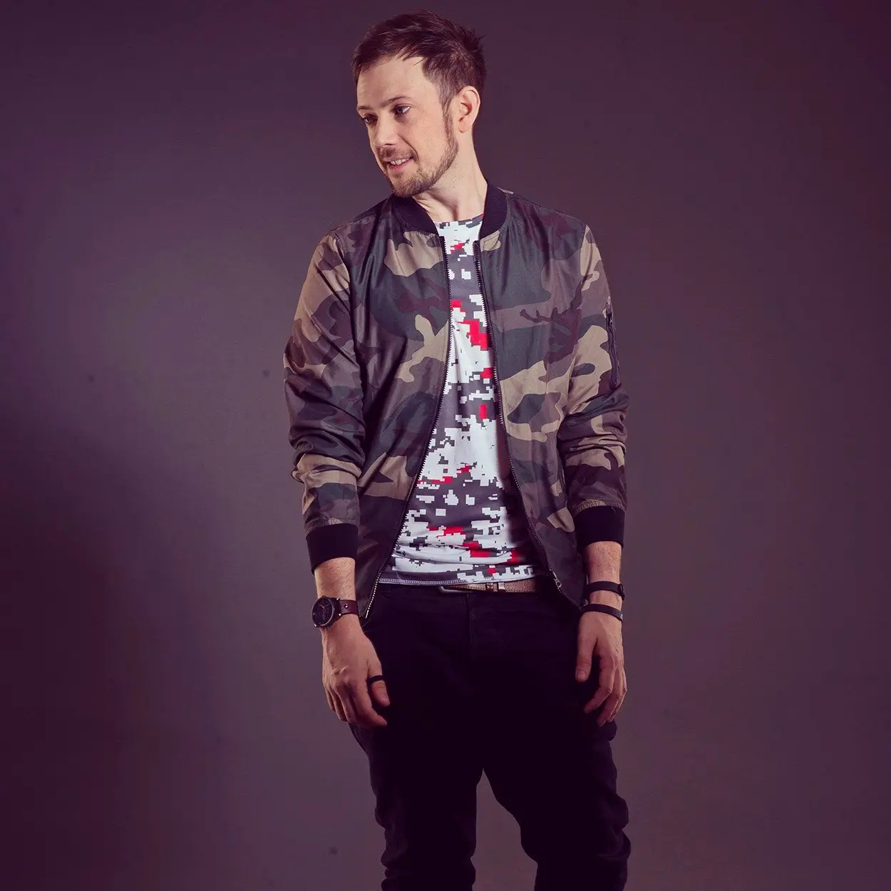 Portrait de Jordan Suckley, DJ et producteur britannique de Trance