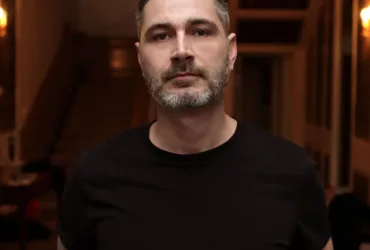 Portrait de Sean Tyas, DJ et producteur américain de Trance