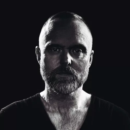Portrait de Solarstone, DJ et producteur britannique de Trance